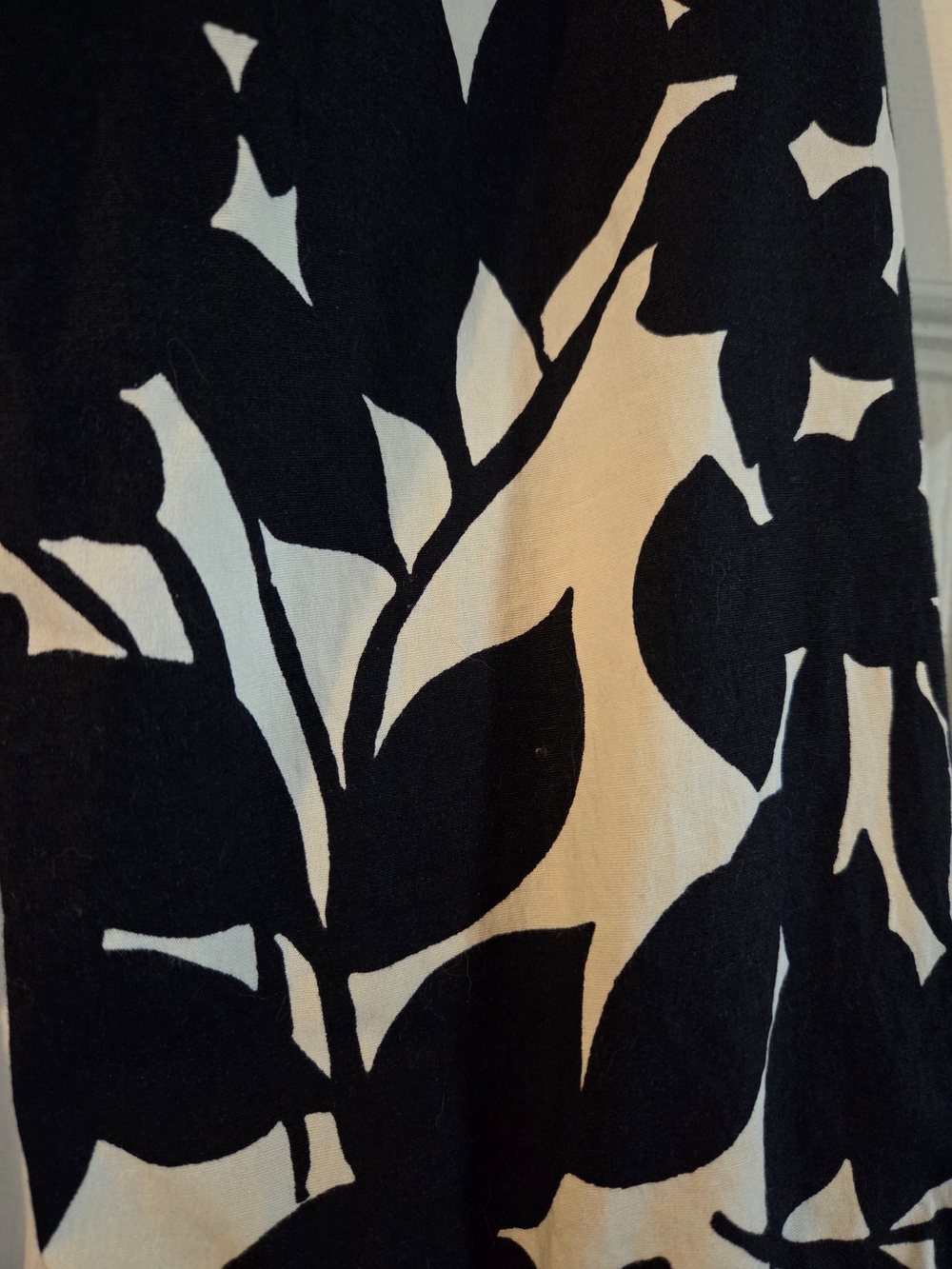 Ann Taylor Navy Blue and White Floral Wrap Blouse - Picture 6 of 6